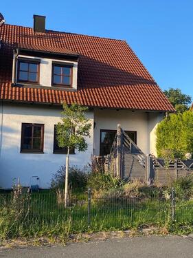 Foto - Etagenwohnung zur Miete in Heroldsbach