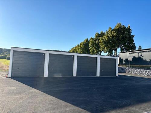 Foto - Garage am Nürburgring - 155,00 EUR Miete,