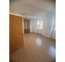 Helle 2-Zimmer-Wohnung mit Terrasse - Eppingen