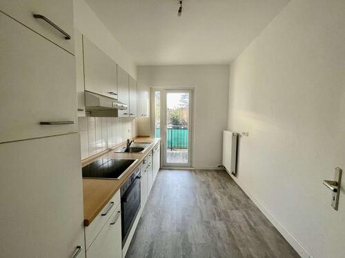 Foto - 3-Zimmer-Wohnung mit Balkon und EBK am Döhrener Turm, 73 qm