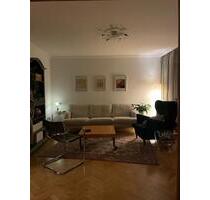 Attraktive 2,6 Zimmer Wohnung auf der Brucknerallee mit 2 Balkone - Mönchengladbach Süd