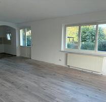 großzügige 4-Raum-Wohnung mit Terrasse in Eilenburg zu verm. großzügige 4-Raum-Wohnung mit Terrasse in Eilenburg zu verm.