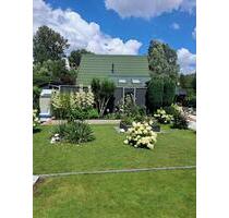 Idyllisches Ferienhaus Garten und Pool - Stralsund