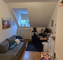 charmante Dachgeschoßwohnung (2.OG) im Herzen von Hilden