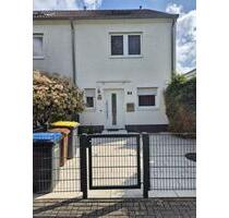 Modernes Reihenhaus in Bergisch Gladbach-Paffrath