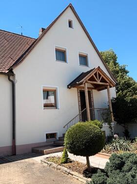 Foto - 6 Zimmer Doppelhaushälfte zum Kaufen in Oberasbach