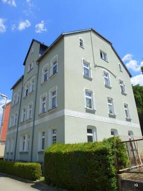 Foto - Wittgensdorf: Geräumige Familienwohnung mit Laminatboden, 2 Bädern und eigenem Gartenanteil