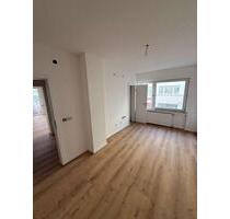 Wohnen am Neumarkt, sanierte 3ZKB Wohnung mit Balkon - Köln Innenstadt