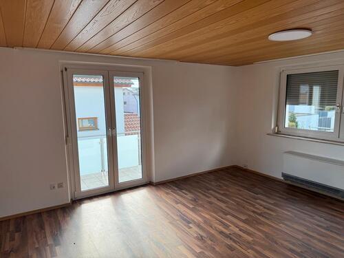 Foto - Zu vermieten 3 Zimmerwohnung 80 m2