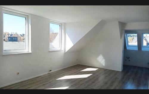 Foto - Helle 4 Raumwohnung - DG, 08344 Grünhain