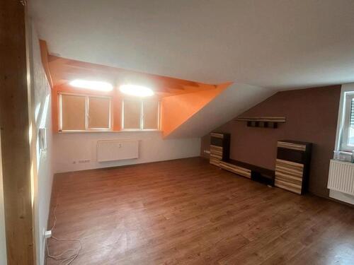 Foto - Großzügige 2,5 Zimmer DG Wohnung mit Gartennutzung in Teublitz