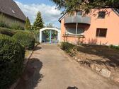 Foto - Teilrenov. Ein-Zweifamilienhaus auf 1079 qm Grundstück in Alfter