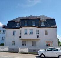 Sehr schöne und große Dachgeschosswohnung - Oberlungwitz