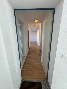 Foto - Juwel mit Panoramablick: 3-Zimmer-Wohnung mit XXL-Winterg