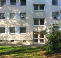 Frisch renovierte 3-Zimmer-Wohnung mit Balkon* - Duisburg Ruhrort