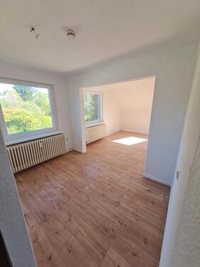 Foto - Dachgeschosswohnung, ruhige Lage, 45m², sofort frei