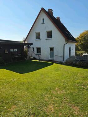 Foto - Haus zu vermieten - 910,00&nbsp;EUR Kaltmiete, ca.&nbsp; 135,00&nbsp;m&sup2;