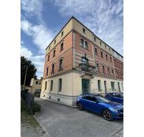 vorteilhaft geschnittene 3 Raum Wohnung mit Aufzug und Balkon - Radeberg