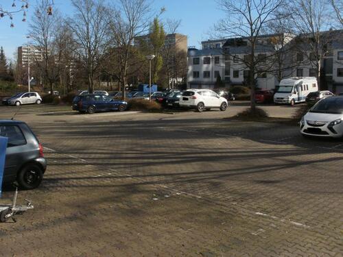 Foto - Außenstellplätze in Darmstadt- Kranichstein zu vermieten !