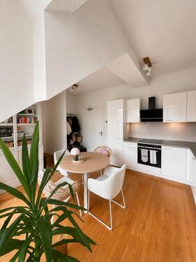 Foto - 2 Zimmer Dachgeschoßwohnung zur Miete in Hanau