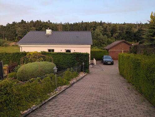 Foto - Traumhaftes Einfamilienhaus mit Weitblick & Riesen-Garten