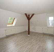 !!! Geräumige 2-Raum-Dachgeschoss-Wohnung !!! - Zwickau Zwickau-Nord