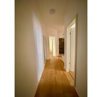 Helle Altbauwohnung mit Balkon in ruhiger Lage von Friedrichshain - Berlin Friedrichshain-Kreuzberg