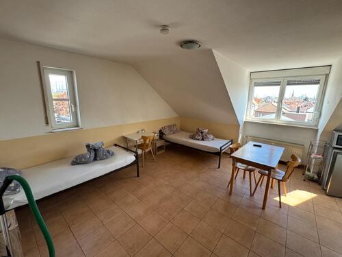 Foto - 1 Zimmer Dachgeschoßwohnung zur Miete in Ludwigshafen am Rhein