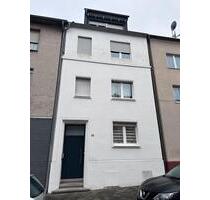 Mehrfamilienhaus provisionsfrei zu verkaufen – 400.000 € - Mönchengladbach