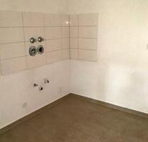 Sanierte 2 Zimmerwohnung mit Balkon - Frankfurt am Main Fechenheim