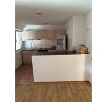 2 Zimmer, Küche, 2 Badezimmer Wohnung - Wachenheim an der Weinstraße