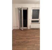 2 Zimmerwohnung zu verkaufen von Eigentümer mit 6% Rendite - Ludwigshafen am Rhein Edigheim