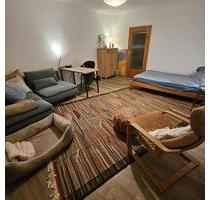 Modernisiertes Apartment Küche und Balkon! - Eschborn