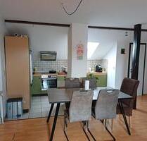 3-Zimmer Wohnung mit Bad und Wohnküche - Grafschaft