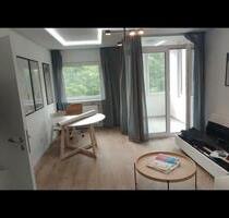 Möblierte 2-Zimmer-Wohnung mit Balkon nähe zur S-Bahn Schönholz - Berlin Reinickendorf