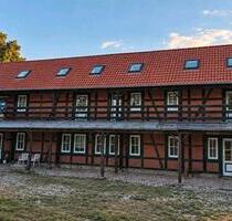 2 Zimmer Wohnung, Wohnen mit Pferd - Klötze