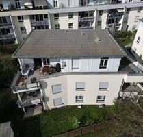 Sonnige 4-Zimmer-Penthouse-Wohnung mit großer Dachterrasse - Herrenberg