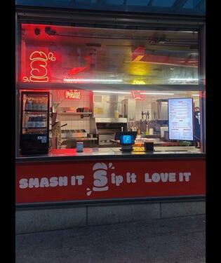 Foto - Gastroladen - Top Lage Berlin Lichtenberg