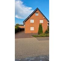 Gepflegtes Einfamilienhaus mit Garage, Solarthermie - Lübbecke