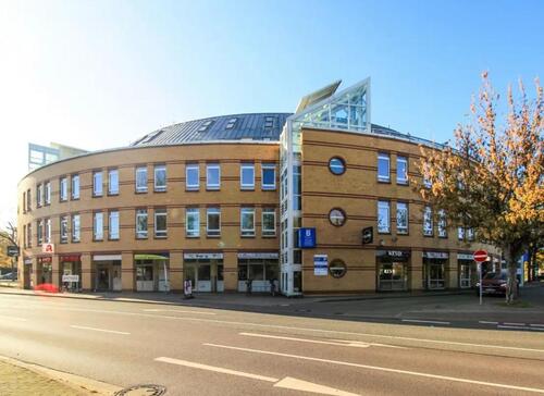 Foto - Gewerbeeinheit im Ärztehaus - 954,00 EUR Kaltmiete,