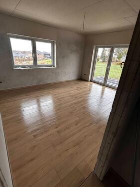 Foto - 3-Zimmer-Wohnung im 1. Obergeschoss mit Balkon (zentrale Lage)