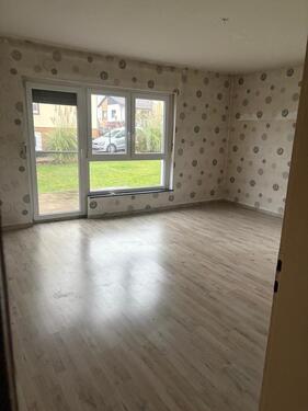 Foto - 4 Zimmer Erdgeschoßwohnung in Borken (Hessen)