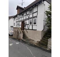 Schönes Fachwerkhaus - 95.000,00 EUR Kaufpreis, in Warburg (PLZ: 34414)