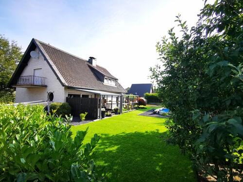 Foto - Großes Einfamilienhaus in Alpen-Menzelen-West Ohne Provision!