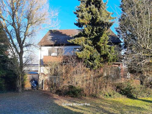 Foto - Freundliche 3,5-Raum-Wohnung, geh. Innenausstattung, Stellplatz