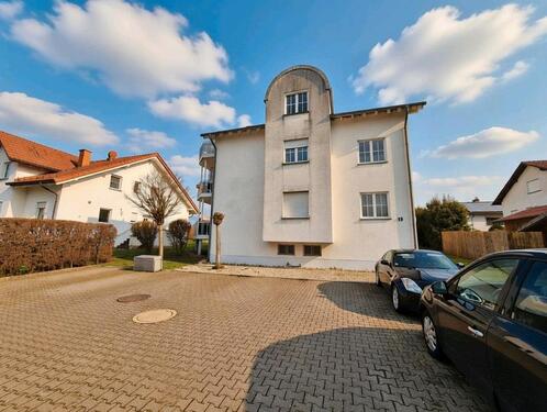 Foto - Charmante Dachgeschosswohnung mit Einbaumöbeln & Doppelparker