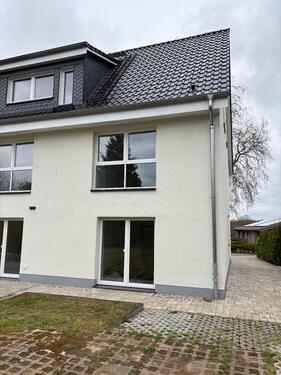 Foto - Doppelhaushälfte – kernsaniert in Lütau