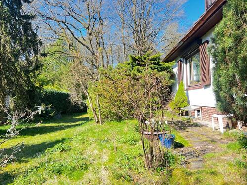 Foto - Grundstück exklusiv - Altbestand auch erweiterbar