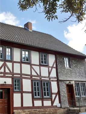 Foto - Neu sanierte Etagenwohnung - 1.200,00 EUR Kaltmiete, ca.  100,00 m²