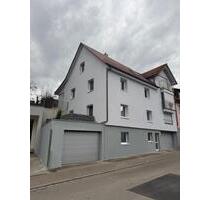 Glücksgriff: Wunderschöne Lichtdurchflutete Maisonette Wohnung in - Königsbach-Stein